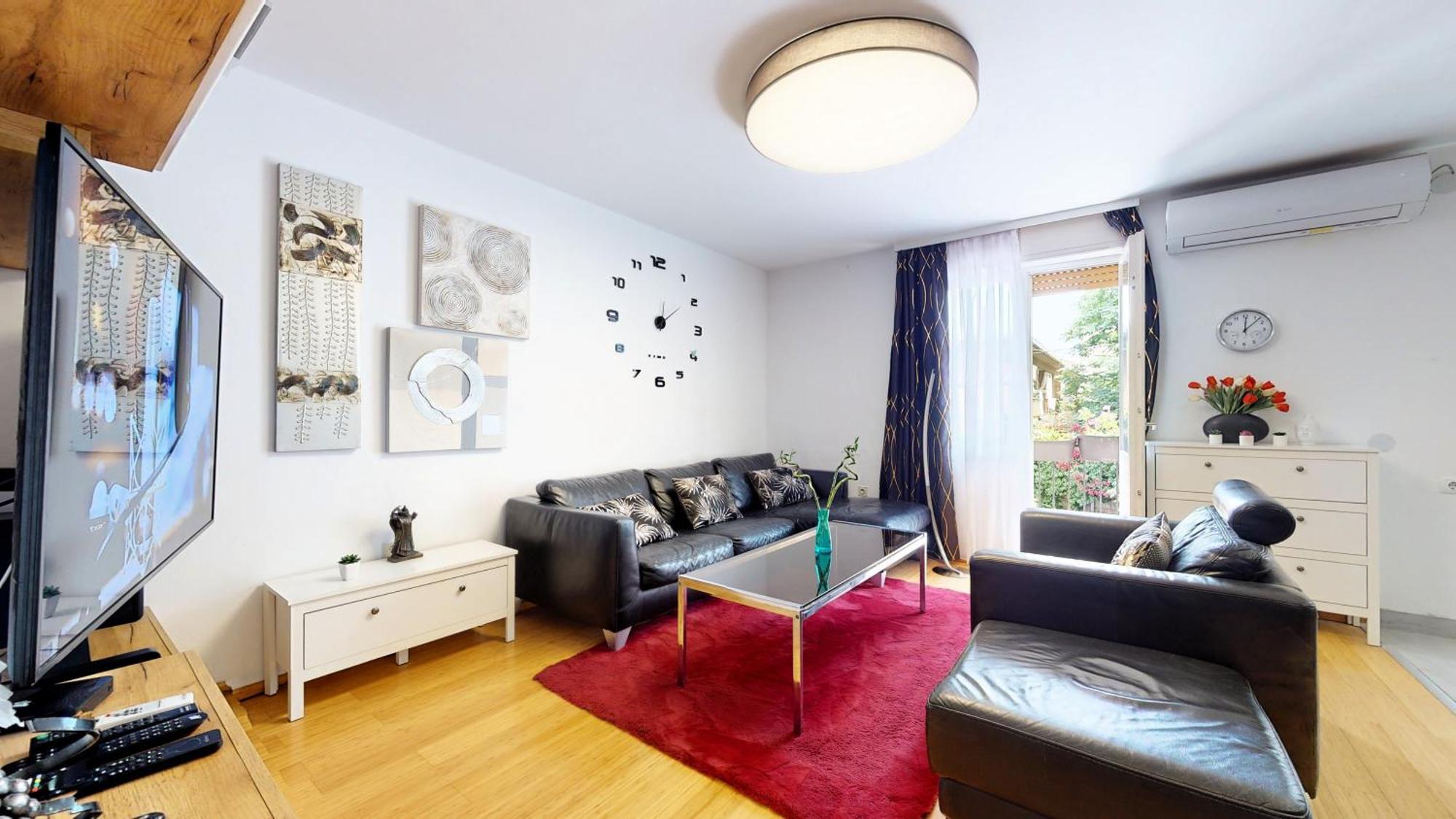 Modern Deluxe Sara Ii With 2 Bedrooms-